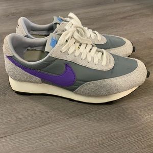 Nike Daybreak Cool Grey Hyper Grape